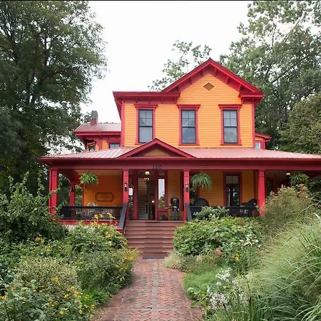 Hill House Bed And Breakfast-2